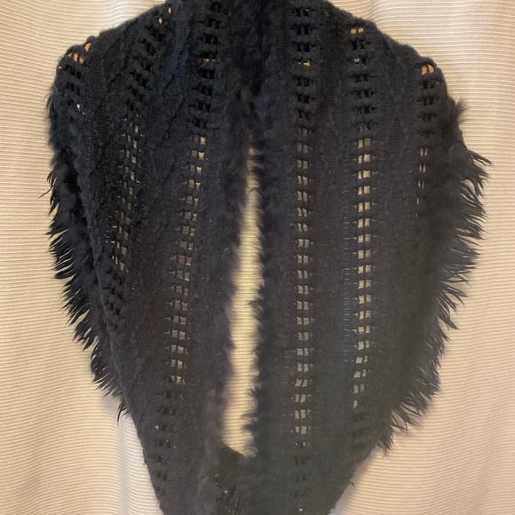 Rudsak Authentic black Rabbit fur and Wool infinity scarf - Picture 1 of 8